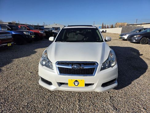 Used 2013 Subaru Legacy 2.5i Premium image 2