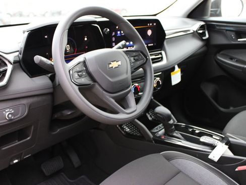 New 2026 Chevrolet TrailBlazer LT image 13