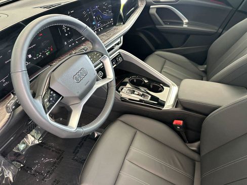 Used 2025 Audi Q5 Premium Plus w/ Premium Plus AWD/4WD image 10