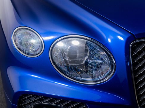 Used 2022 Bentley Bentayga Speed image 23