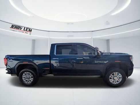 Used 2020 GMC Sierra 3500 Denali w/ Denali Ultimate Package image 2