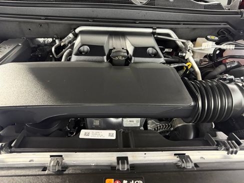 Used 2025 Chevrolet Colorado Z71 w/ Z71 Convenience Package 2 AWD/4WD image 34