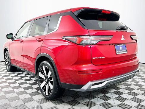 Used 2025 Mitsubishi Outlander SE AWD/4WD image 9