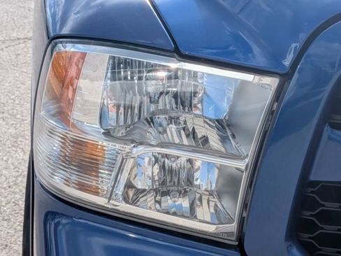 Used 2017 RAM 1500 Express w/ Express Value Package image 9