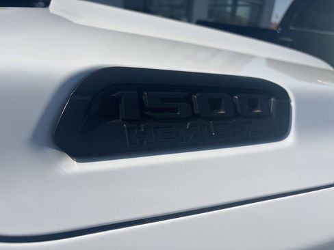Used 2020 RAM 1500 Big Horn AWD/4WD image 14