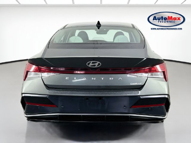 Used 2024 Hyundai Elantra Limited FWD image 8