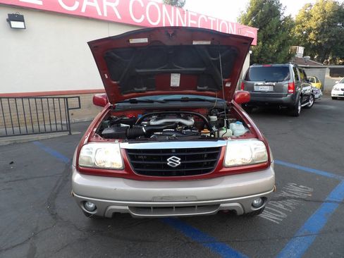 Used 2001 Suzuki Grand Vitara Limited image 13