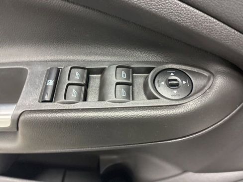Used 2016 Ford Escape SE FWD image 20