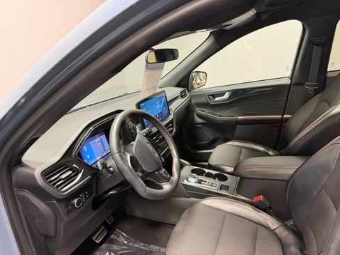 Used 2024 Ford Escape ST-Line w/ Tech Pack #1 AWD/4WD image 16