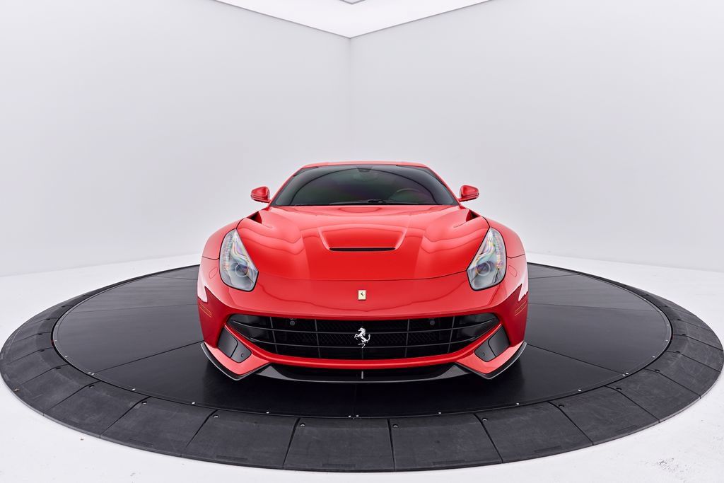 Used 2016 Ferrari F12 Berlinetta RWD image 21