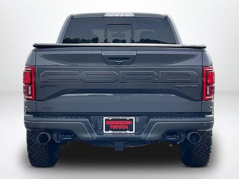 Used 2018 Ford F150 Raptor w/ Equipment Group 802A Luxury image 4