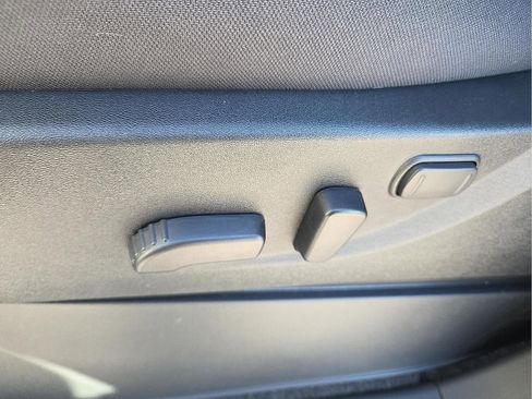 New 2026 Nissan Frontier SV w/ SV Convenience Package image 14