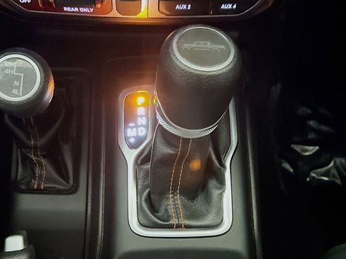 Used 2022 Jeep Gladiator Mojave w/ LED Lighting Group image 13