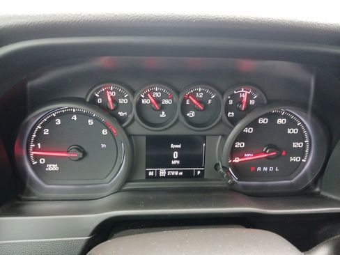 Used 2022 Chevrolet Silverado 2500 Custom w/ Custom Value Package image 19