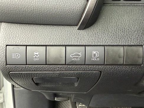 Certified 2024 Toyota Camry SE FWD image 29