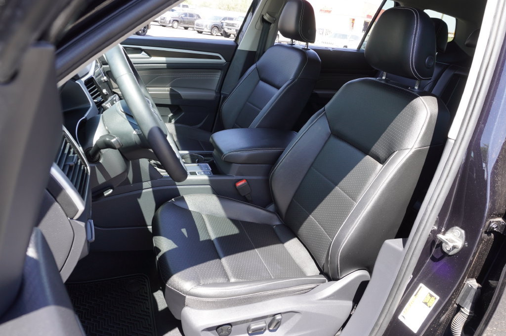 Used 2023 Volkswagen Atlas SE FWD image 14