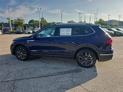 Used 2023 Volkswagen Tiguan SE FWD image 4
