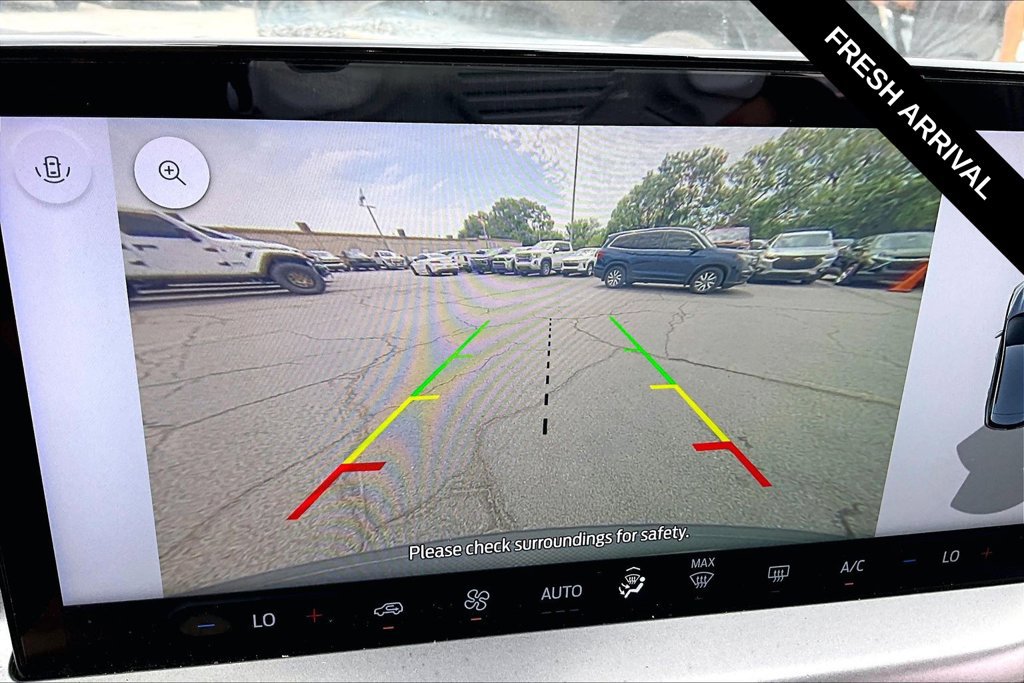 Used 2023 Ford Escape Active w/ Tech Pack #1 FWD image 9