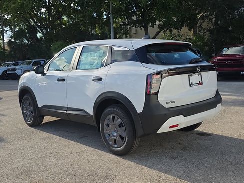 New 2026 Nissan Kicks S FWD image 5