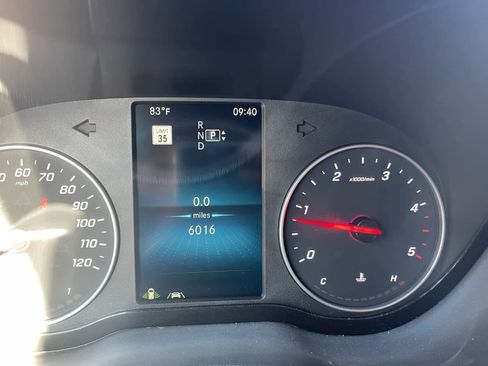 Used 2024 Mercedes-Benz Sprinter 2500 image 6