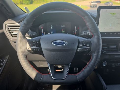 Used 2023 Ford Escape ST-Line w/ Tech Pack #1 image 16