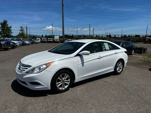 Used 2013 Hyundai Sonata GLS FWD image 7
