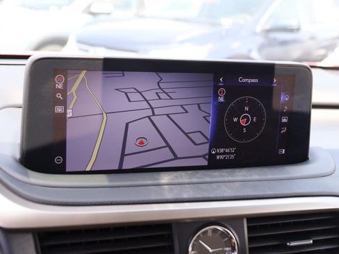 Used 2022 Lexus RX 350L Premium w/ Premium Package AWD/4WD image 18