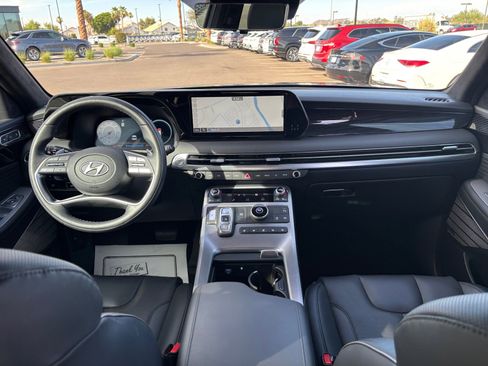Used 2024 Hyundai Palisade Calligraphy FWD image 20