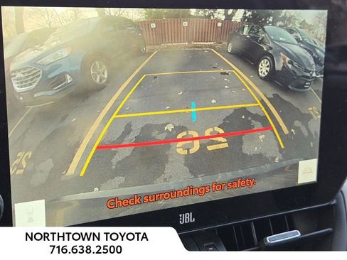 Used 2023 Toyota RAV4 XLE Premium image 19