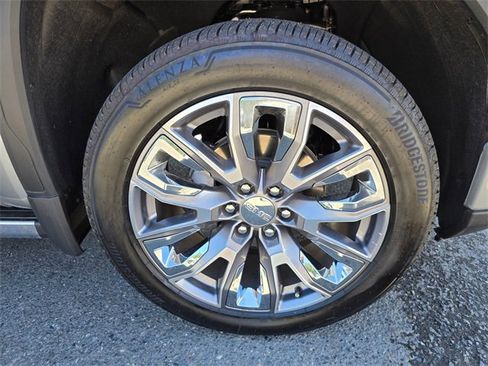 Used 2025 GMC Sierra 1500 Denali w/ Denali Reserve Package image 9