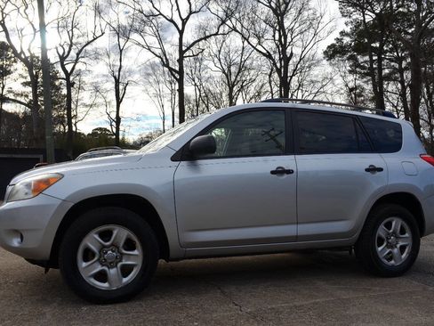 Used 2008 Toyota RAV4 2WD image 3