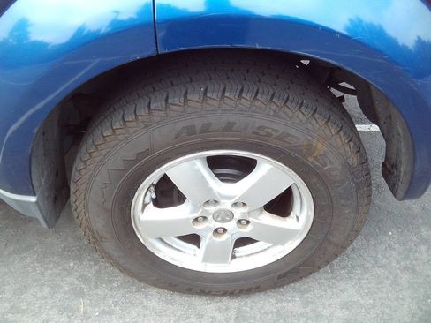 Used 2009 Dodge Nitro SE image 24