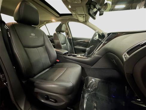 Used 2014 INFINITI Q50 Premium w/ Technology Package image 37