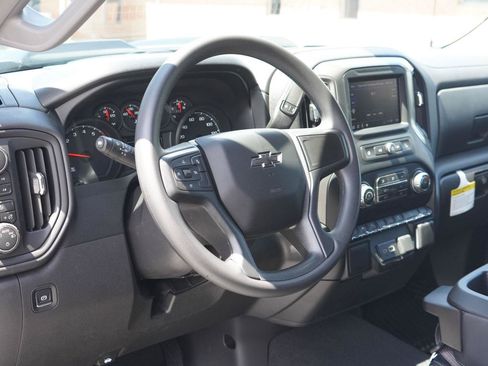 New 2026 Chevrolet Silverado 1500 Custom Trail Boss w/ LPO, Dark Essentials Package AWD/4WD image 23