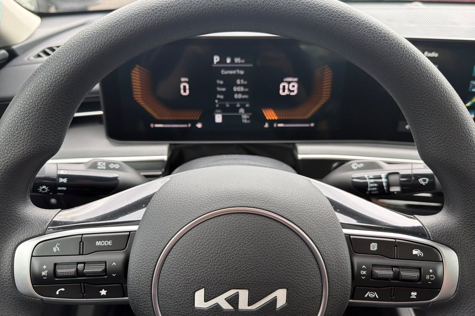 New 2026 Kia K5 LXS FWD image 18