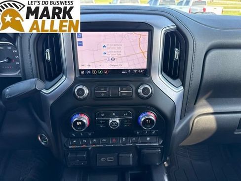 Used 2019 GMC Sierra 1500 SLT w/ SLT Premium Plus Package AWD/4WD image 9