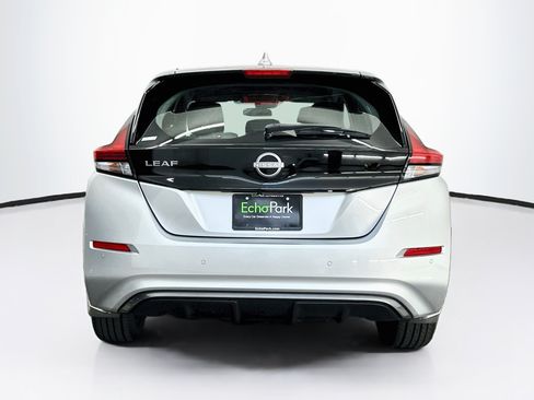 Used 2025 Nissan Leaf S FWD image 7