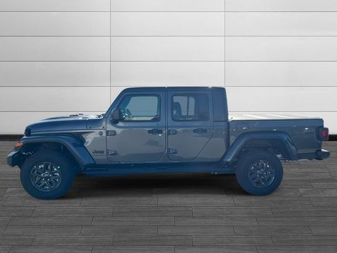 New 2026 Jeep Gladiator Sport AWD/4WD image 6