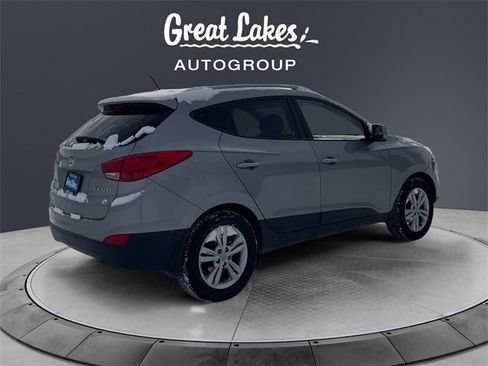 Used 2011 Hyundai Tucson GLS image 5