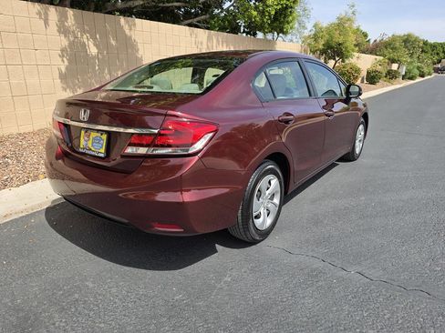 Used 2013 Honda Civic LX image 3