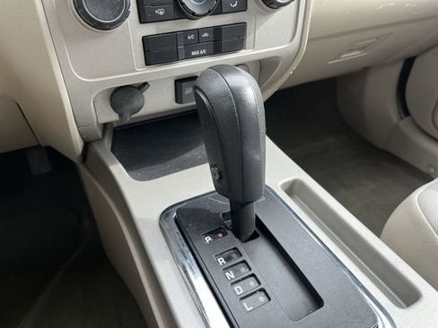 Used 2012 Ford Escape XLT image 22