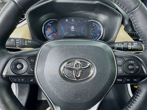 Used 2024 Toyota RAV4 XLE Premium w/ Weather Package image 19