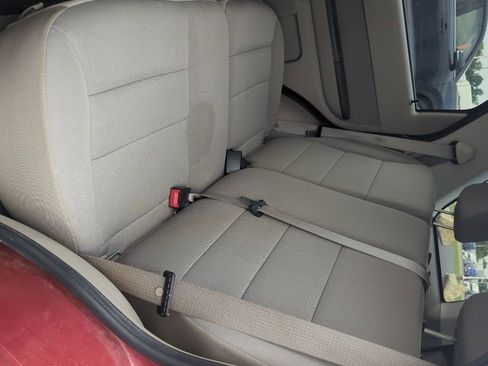 Used 2012 Ford Escape XLT AWD/4WD image 6