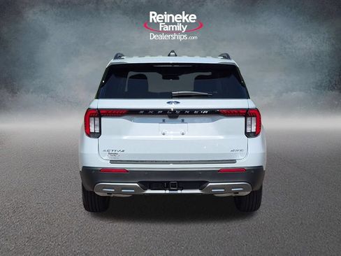 New 2026 Ford Explorer Active w/ Active Comfort Package AWD/4WD image 6