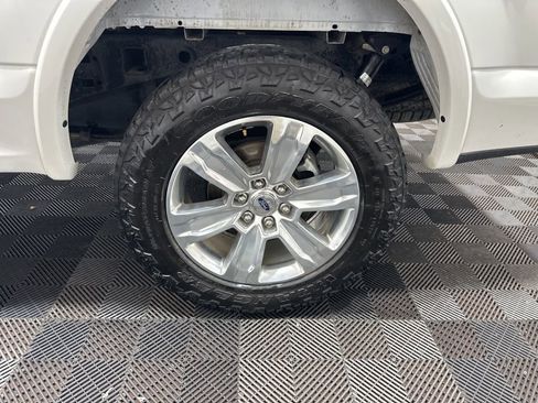 Used 2020 Ford F150 Platinum w/ Equipment Group 701A Luxury image 29