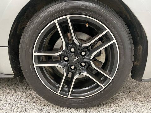 Used 2020 Ford Mustang Premium image 25