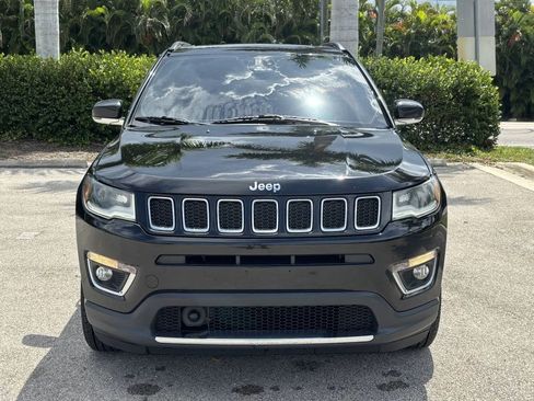 Used 2018 Jeep Compass Limited w/ Navigation Group AWD/4WD image 4