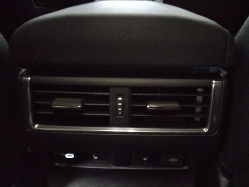 Used 2024 Lexus GX 550 image 41