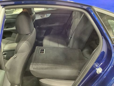 Certified 2023 Kia Forte LXS FWD image 21