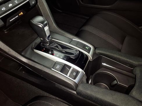 Used 2020 Honda Civic EX image 22